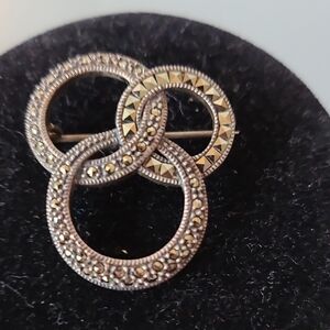 Vintage-Inspired Silver Marcasite Triple Hoop Brooch - Silver